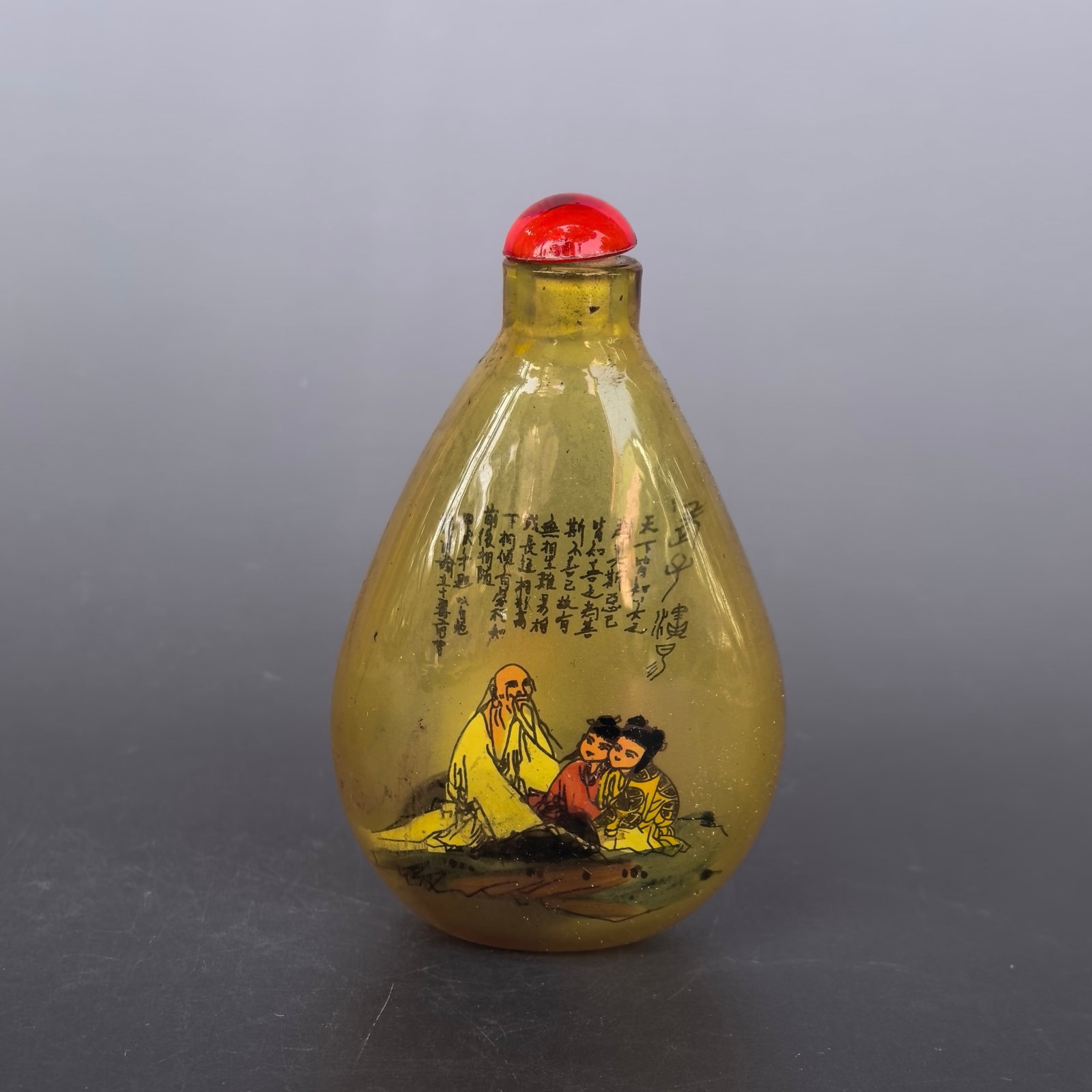 An Exquisite Glass Character and Story Pattern Snuff Bottle,with poem: An Exquisite Glass Character and Story Pattern Snuff Bottle,with poem,Qing Dynasty,China,Size:2.2inx1.4inx3.5in,Weight:51g
