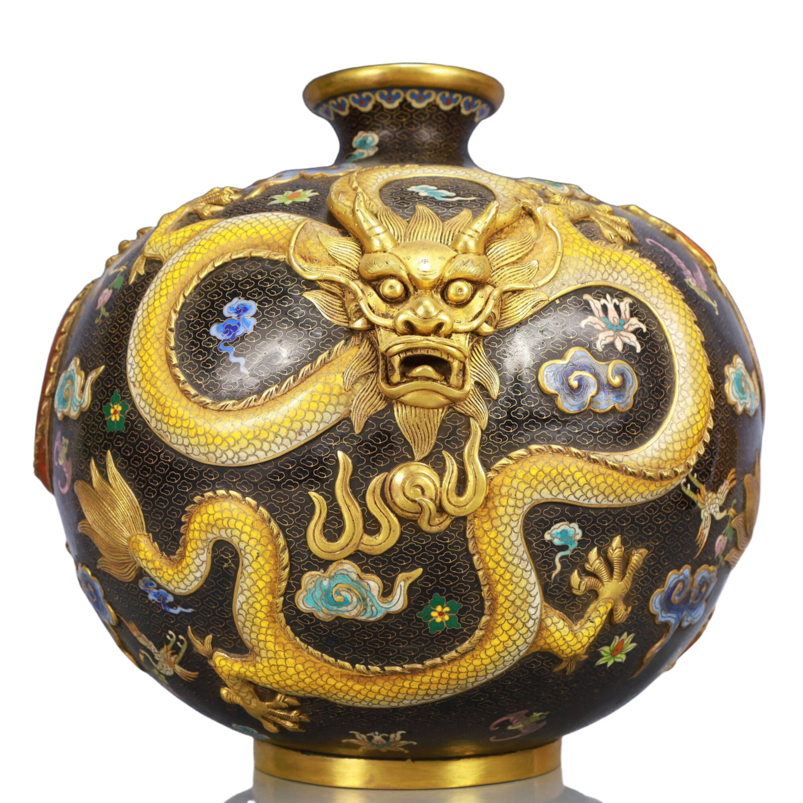 A Rare Cloisonne Dragon Pattern Vase - 4