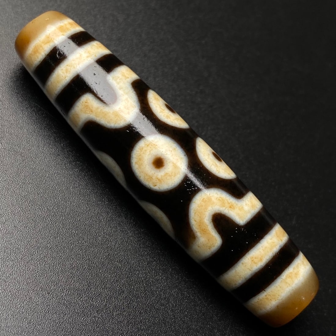An Exquisite Old Material Seven-Eyed Dzi Bead (1 of 9)