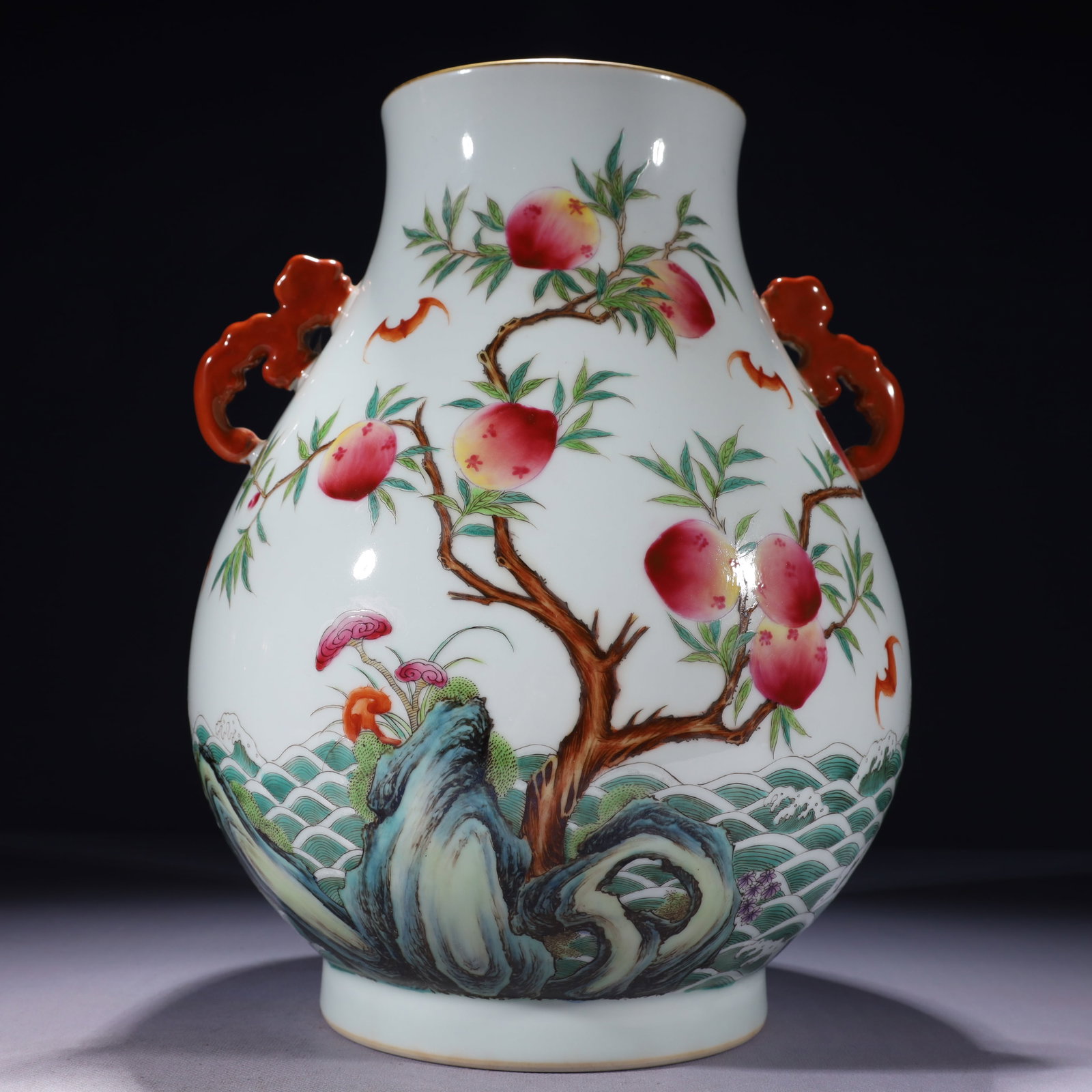 An Exquisite Famille-Rose Painted Gold Bats and Peach Pattern Double-Ears Vase: An Exquisite Famille-Rose Painted Gold Bats and Peach Pattern Double-Ears Vase,Qing Dynasty,China,Qianlong Six-character Mark,Size:9.4inx13.4in,Weight:4400g 粉彩描金福