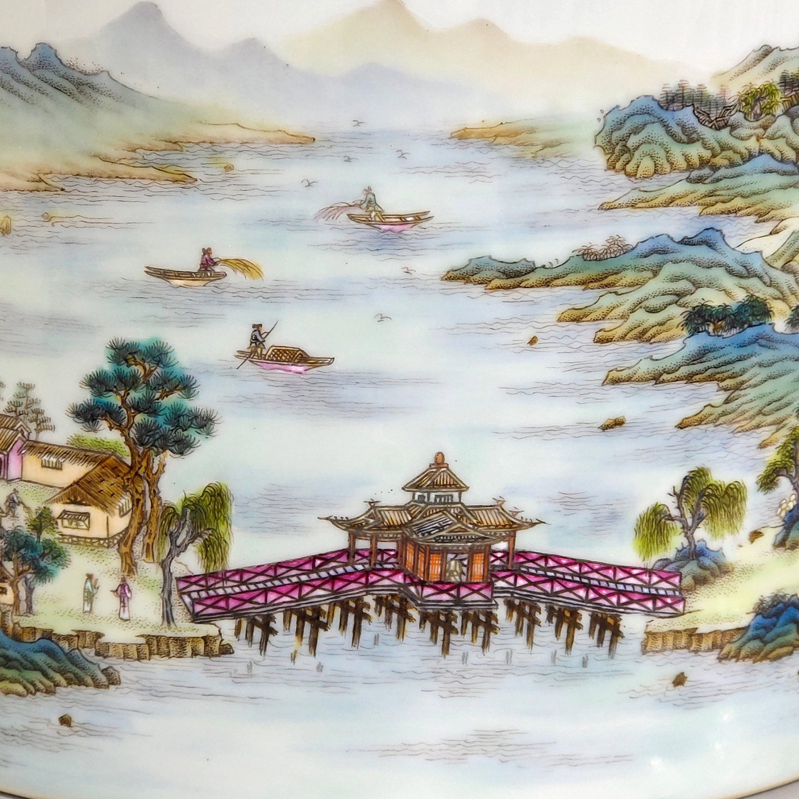 An Exquisite Enamel Landscape Pattern Brush Pot - 6