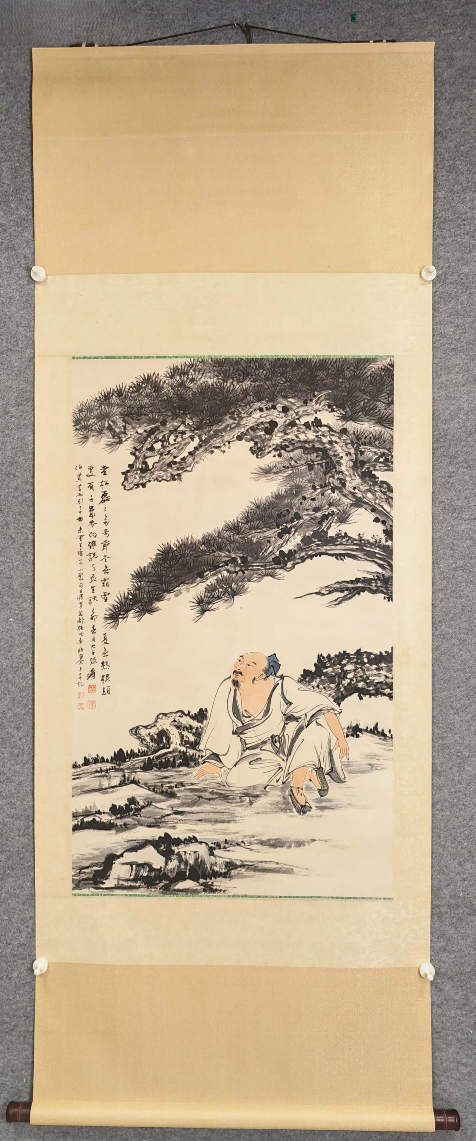 A Chinese Vertical Scroll Ink Painting of Landscape and Figure on Paper: A Chinese Vertical Scroll Ink Painting of Landscape and Figure on Paper,Zhang Daqian,Size:25.2inx42.1in 一幅中国水墨山水人物画立