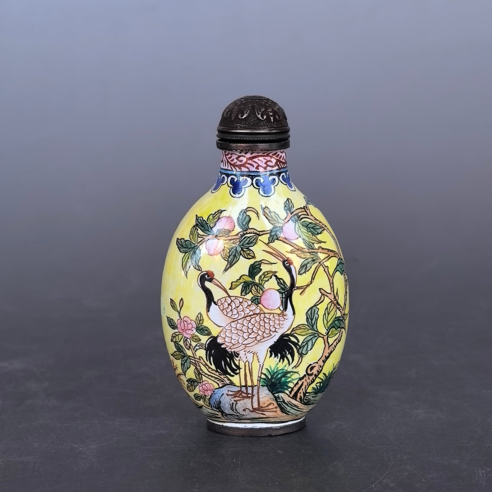 An Exquisite Painted Enamel Crane Pattern Snuff Bottle: An Exquisite Painted Enamel Crane Pattern Snuff Bottle,Qing Dynasty,China,Qianlong Four-character Mark,Size:1.8inx1inx2.8in,Weight:60g