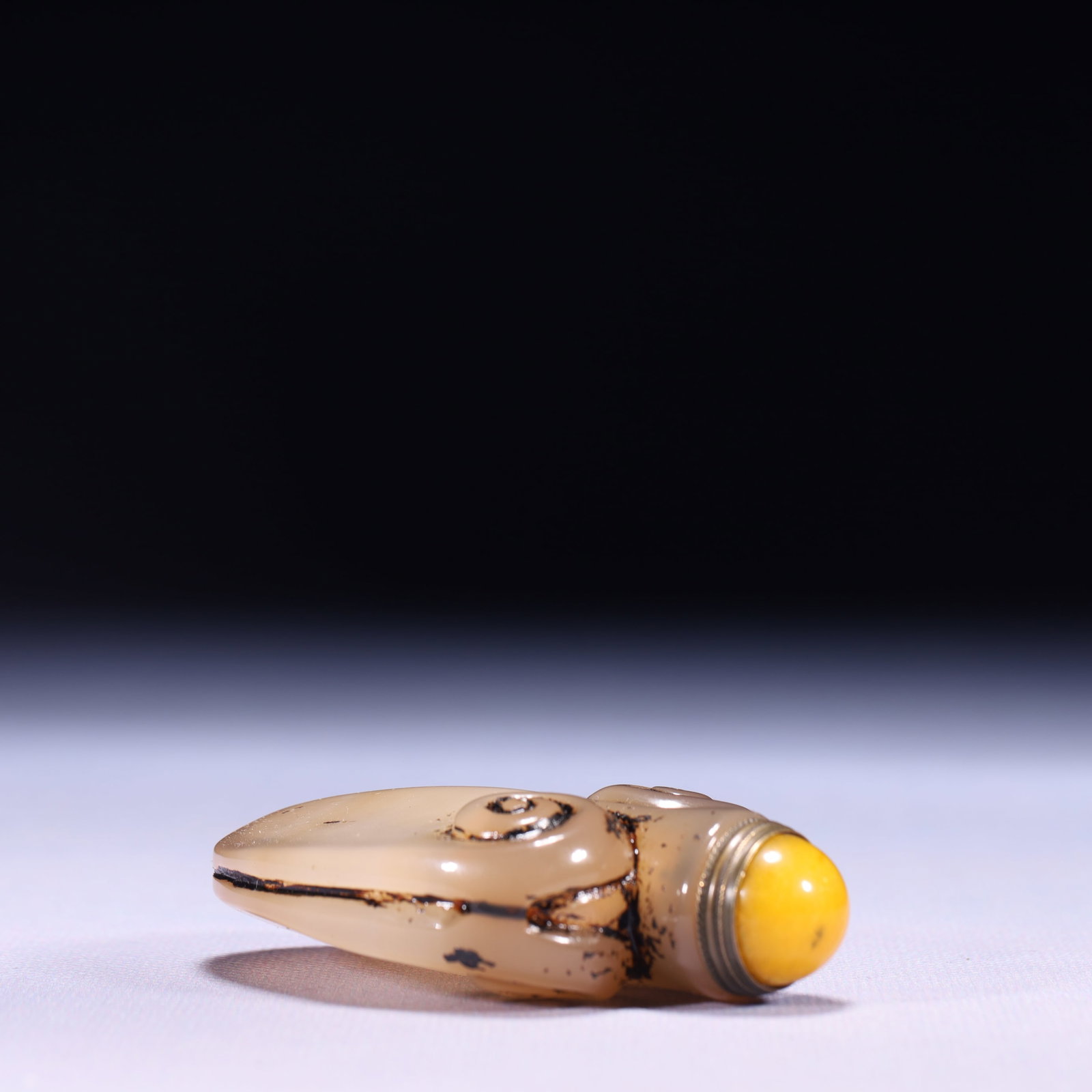 An Exquisite Agate Snuff Bottle - 5