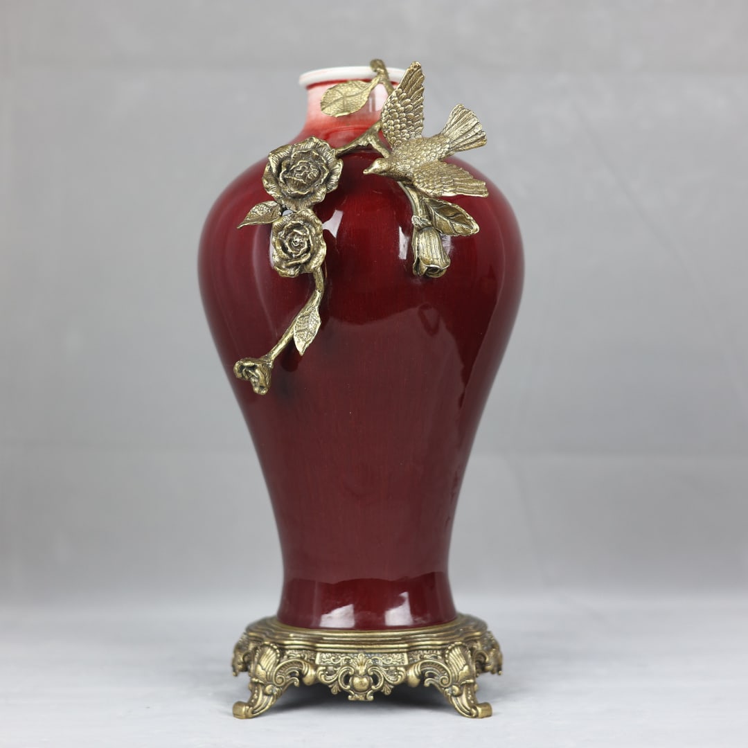 An Exquisite Langyao Red Plum Vase With Copper Flower And Bird Decorations: An Exquisite Langyao Red Plum Vase With Copper Flower And Bird Decorations,China Qing Dynasty,Six-Character Qianlong Mark,Dimensions:16.3inx9.4in,郎窑红镶铜花࿏
