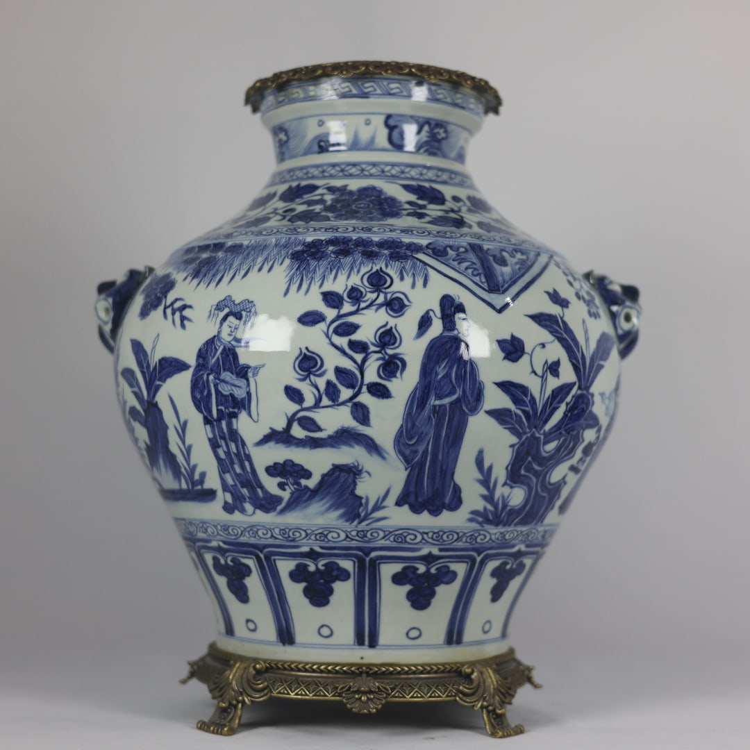 An Exquisite Blue And White Jar With Double Beast Ears And Copper Border,Story Of Jinxiang Pavilion: An Exquisite Blue And White Jar With Double Beast Ears And Copper Border,Story Of Jinxiang Pavilion Pattern,China Yuan