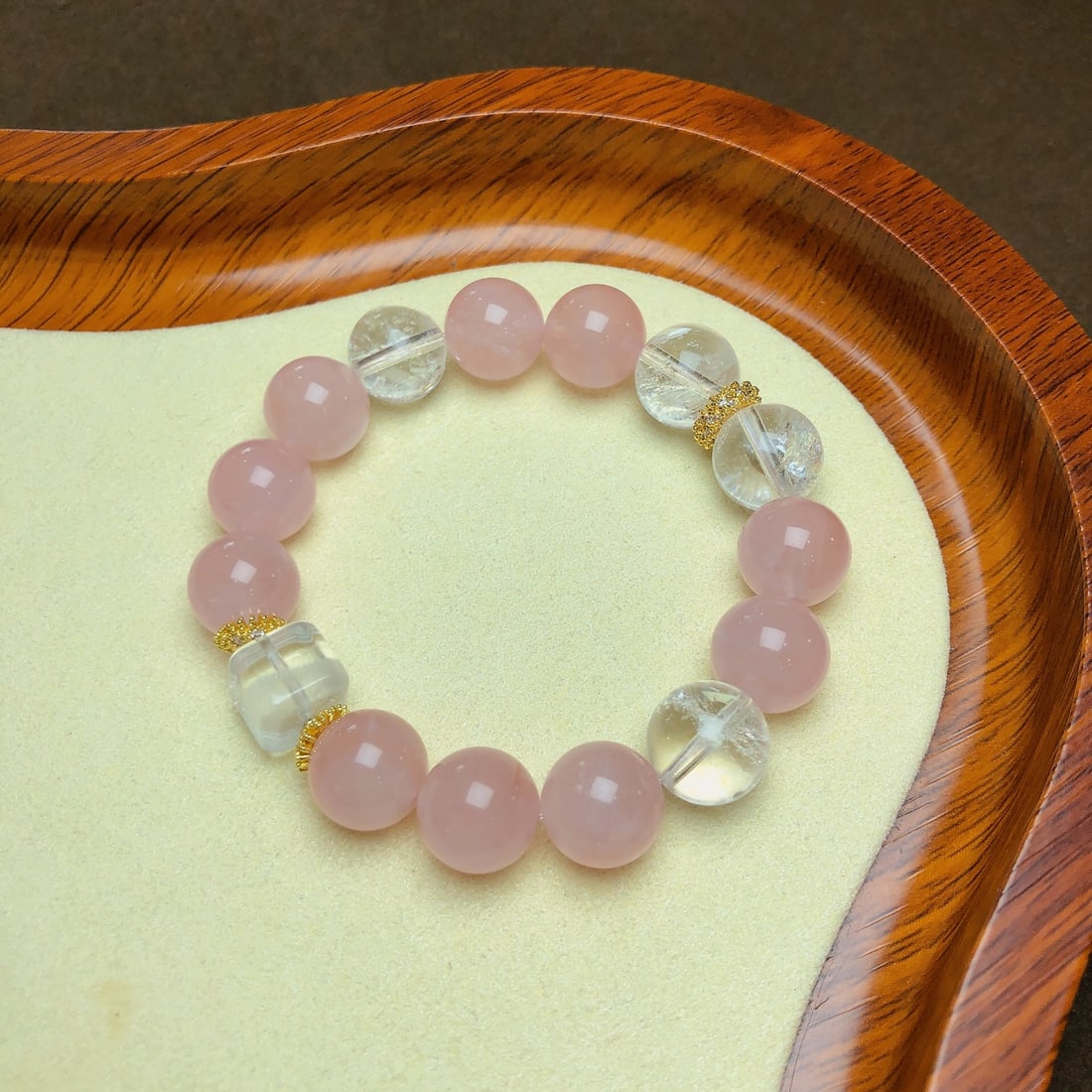 An Exquisite Crystal Bracelets - 8