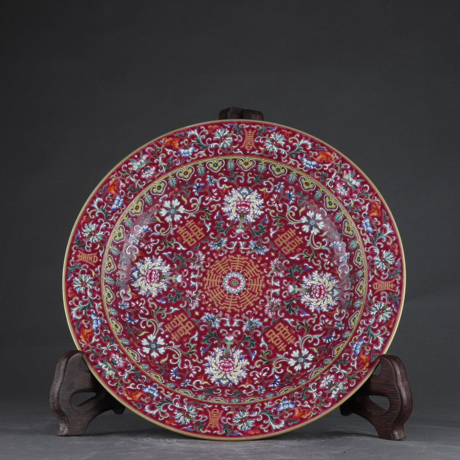 An Exquisite Ruby Red-Glazed Famille-Rose Painted Gold Lotus Pattern Plate: An Exquisite Ruby Red-Glazed Famille-Rose Painted Gold Lotus Pattern Plate,Qing Dynasty,China,Jiaqing Six-character Mark,Size:2.8inx14.8in