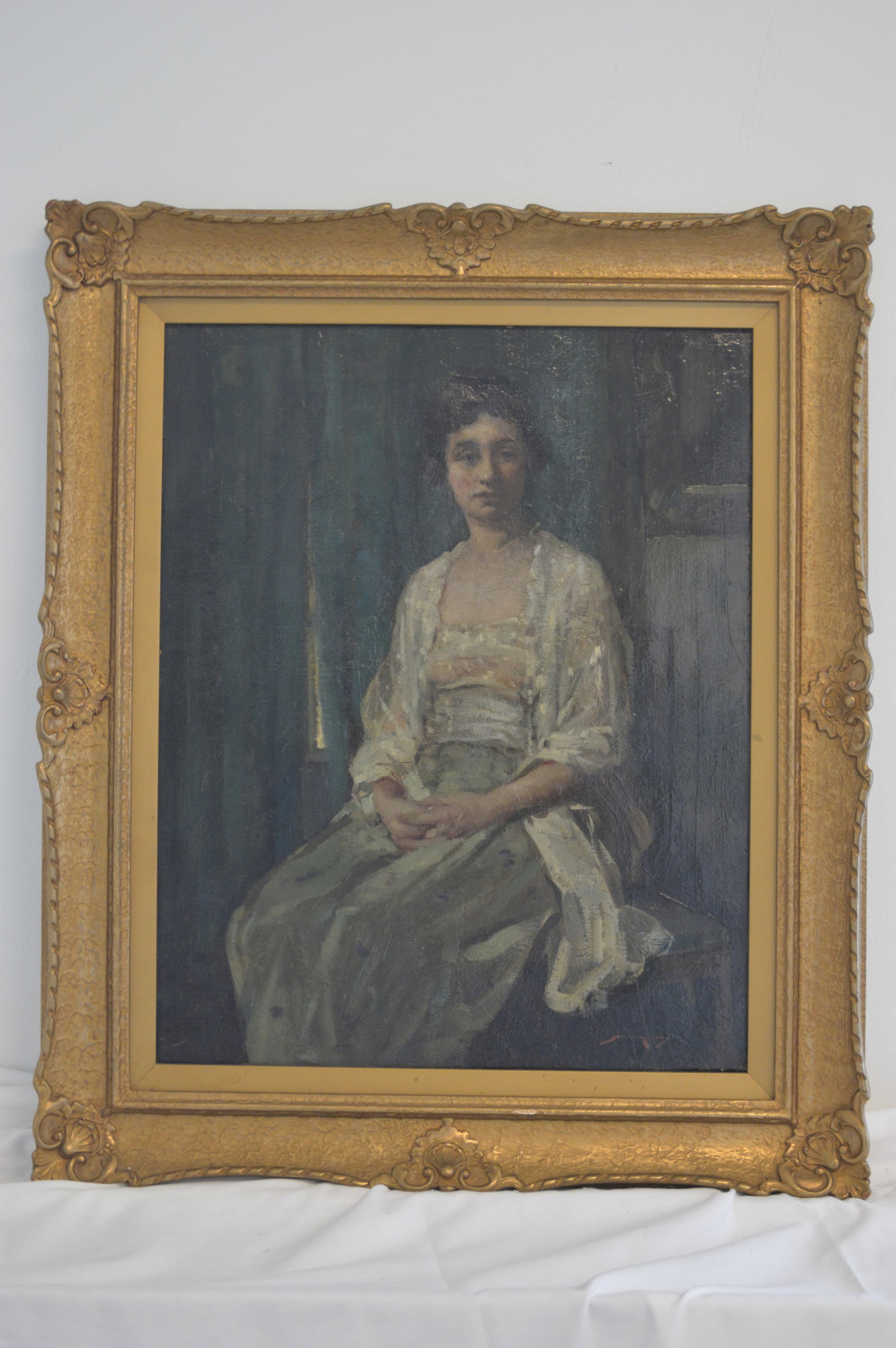 Portrait of a Mother. William Lee Hankey (1869-1952): Artist: William Lee Hankey (1869-1952) Material: Oil on canvas Signature: Signed Right lower Type: Portrait Height: 19.75 inches Width: 15.5 inches William Lee Hankey RWS, RI, ROI, RE, NS was a Britis