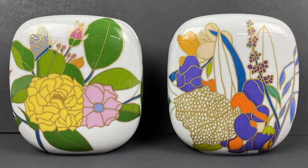 (2) Rosenthal Wolfgang Bauer Floral Vases (A) (1 of 4)
