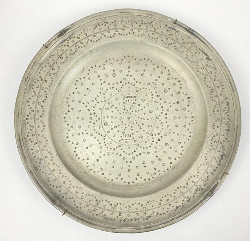 Large Antique Pewter Tray 18" Diameter (1 of 3)