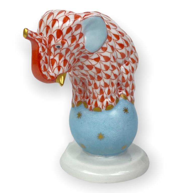 Herend Fishnet Elephant On Ball Figurine (1 of 4)