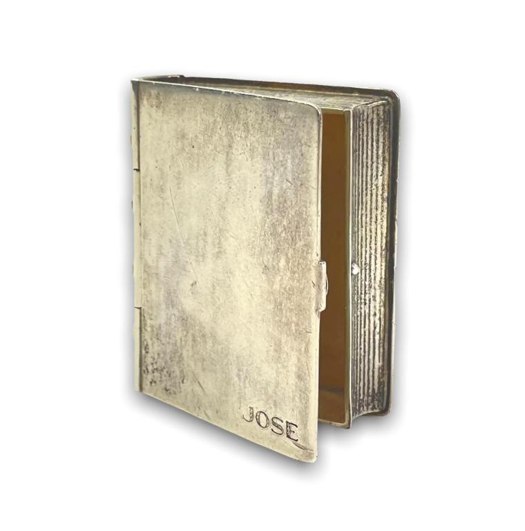Tiffany & Co Sterling Silver Book Pill Box (1 of 7)
