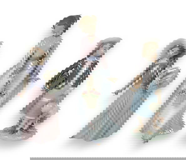 (3) Lladro Female Figurines W/box