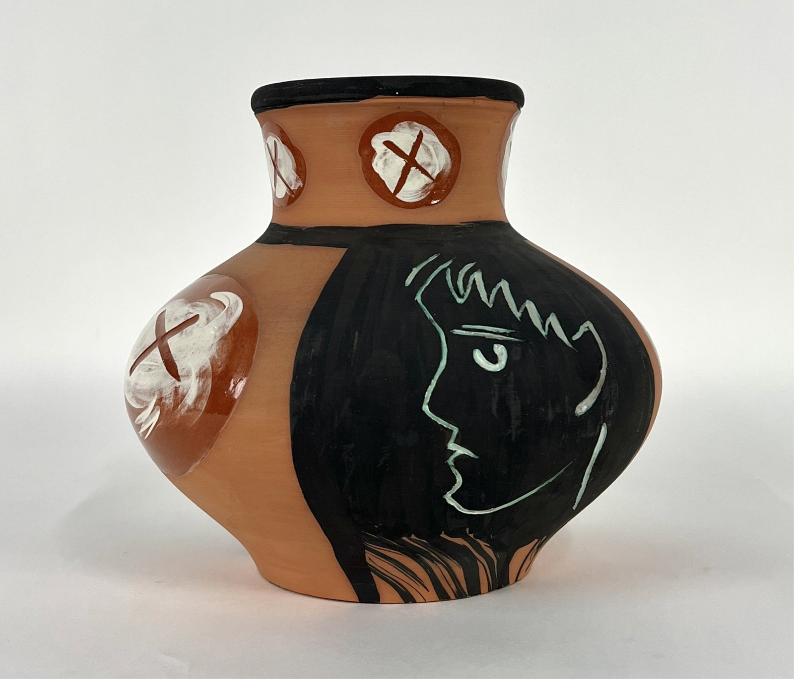 Pablo Picasso "Visage De Profil" Terracotta Vase (1 of 6)