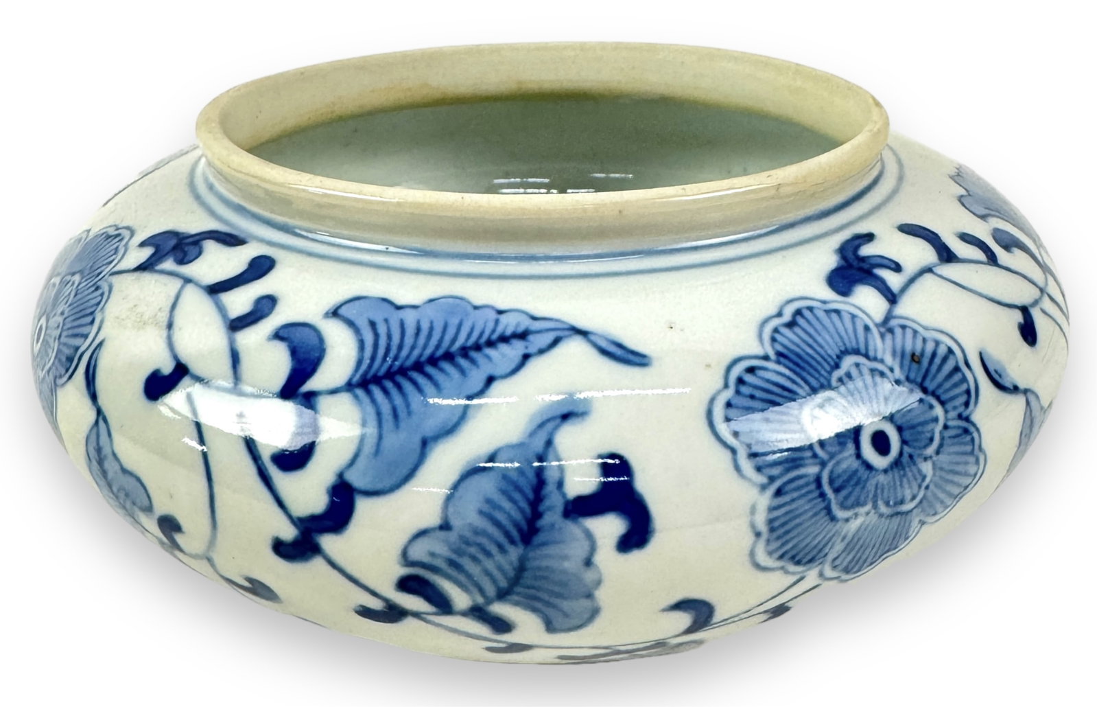 Vintage Japanese Blue Floral Bowl: Size: 3 3/8" tall x 7 3/4" across Condition: Minimal wear to bottom. No chips or cracks.