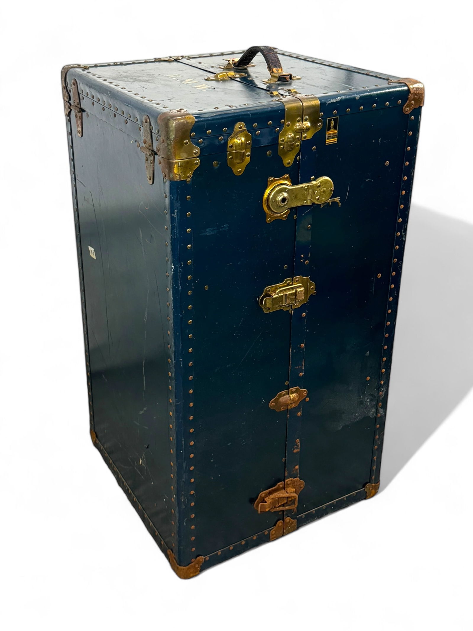 Oshkosh Trunks & Luggage Steamer Trunk (1 of 9)