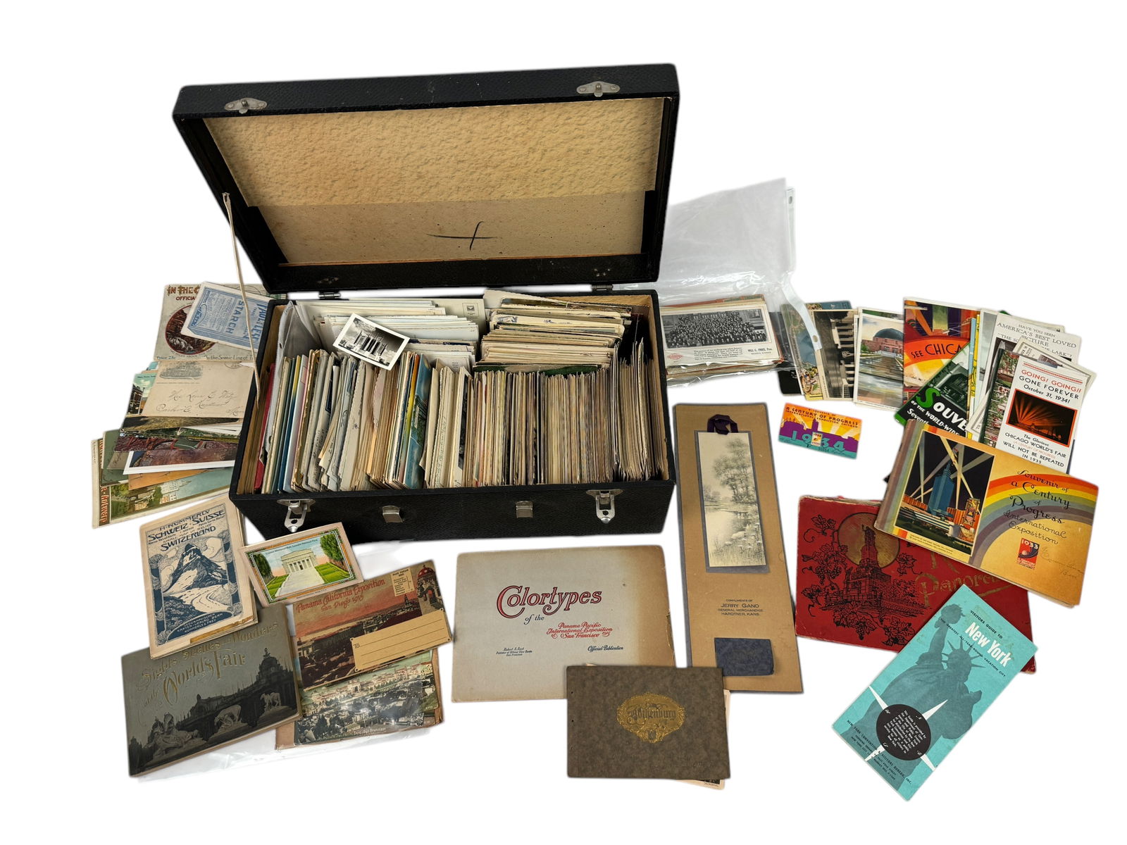 Box of Vintage Post Cards and Paper Ephemera (1 of 10)