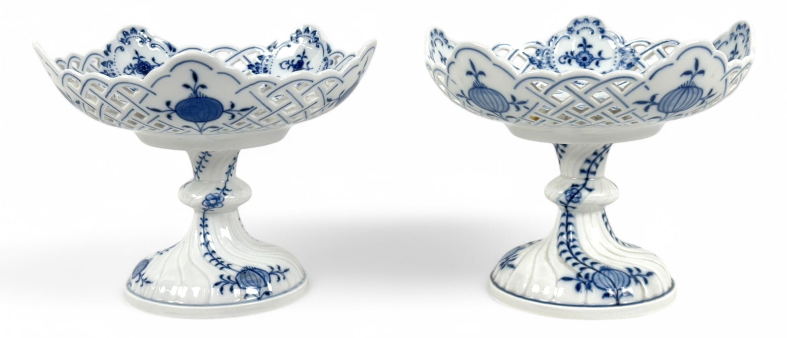 Pair of Meissen "Blue Onion" Compotes (1 of 6)