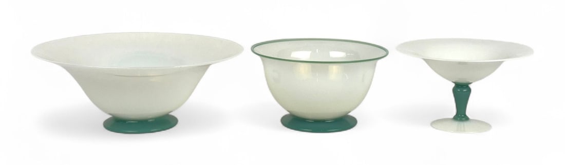 (3pc) Fry Foval Jade Green Bowls: Large Fruit Bowl Diameter: 13 1/2" Salad Bowl Diameter: 9 1/8" Pedestal Bowl Diameter: 8 3/4" Condition: Very good with no chips or cracks. 