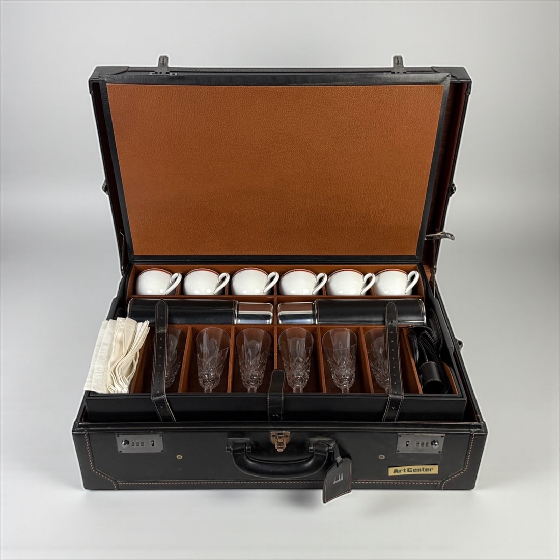 Dunhill Leather-Cased Picnic Set For Six (1 of 20)