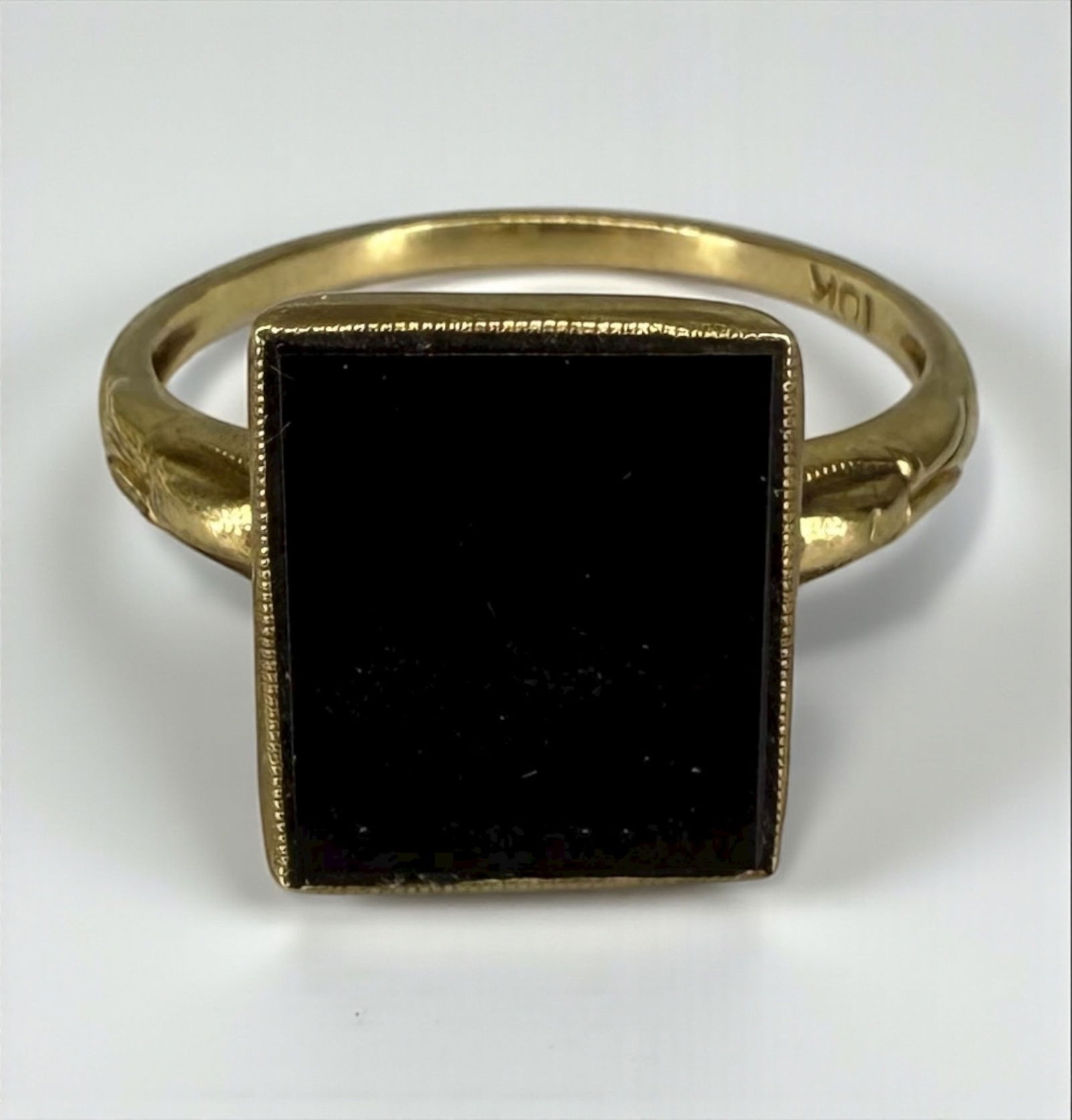 10K Yellow Gold Black Onyx Ladies Ring (1 of 4)