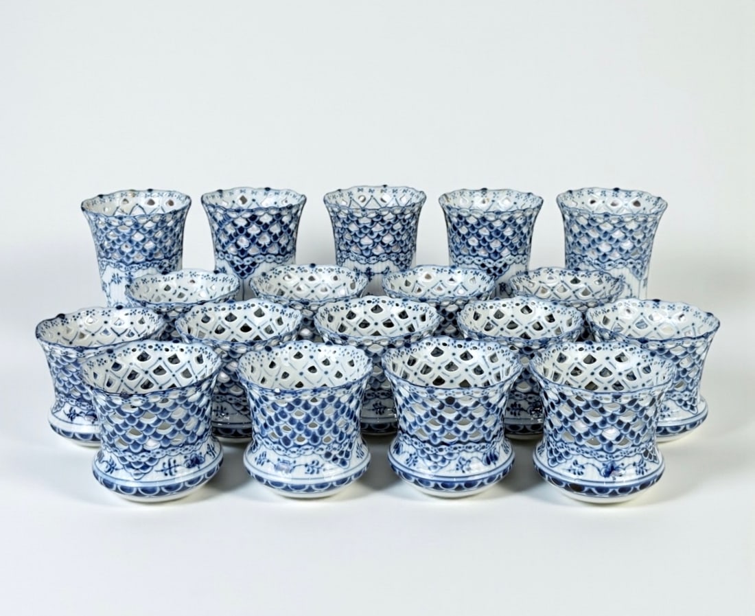 Royal Copenhagen Blue Fluted Full Lace Cigarette & Cigar Holders (1 of 7)