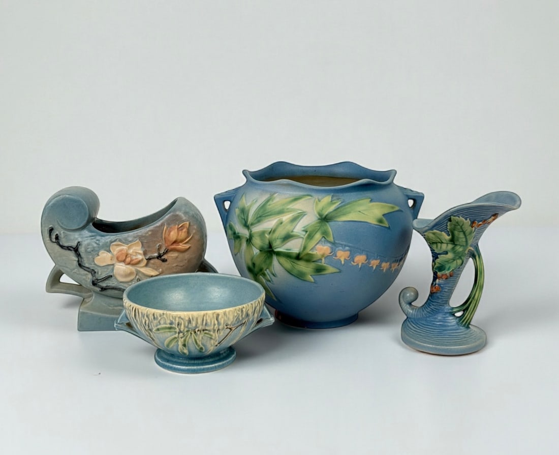 (4pc) Collection Of Blue Roseville Pottery Pieces (1 of 13)