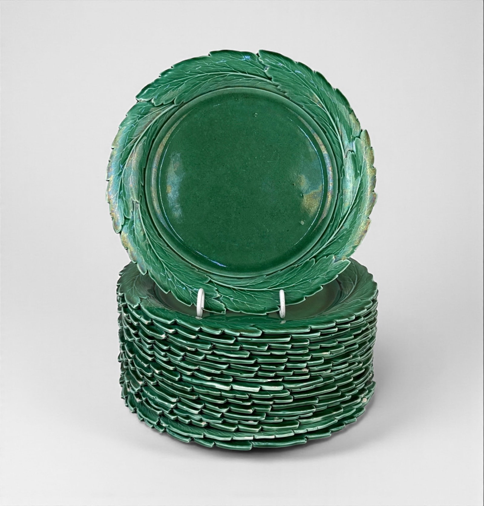 (18) Green Majolica Plates: Diameter: 8 1/2" 