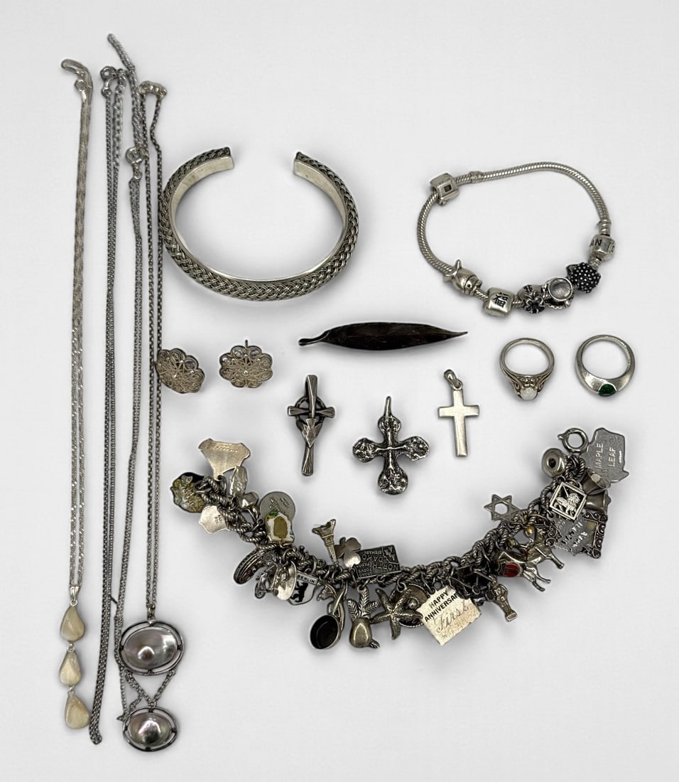 Group Of Sterling Silver Jewelry (A): Longest Necklace: 19" Total Weight: 5.3ozt Condition: Light tarnish & surface scratches consistent with wear.