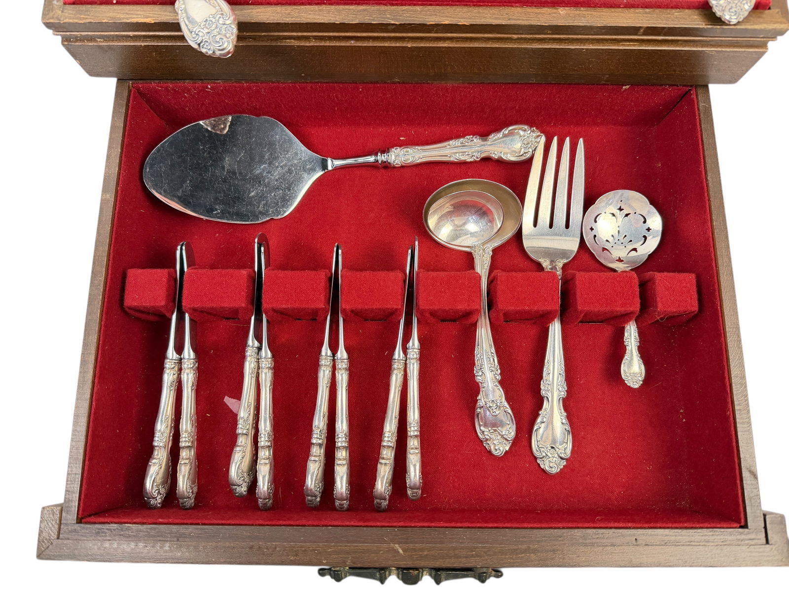 (75pc) Gorham Melrose Sterling Silver Flatware Set - 4