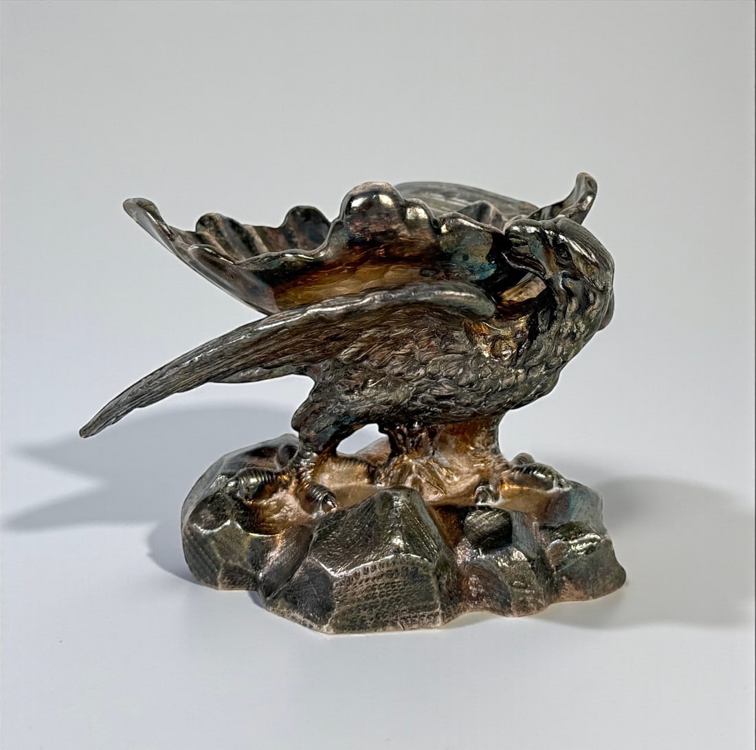 Antique English Silver Plated Eagle Bowl (1 of 7)