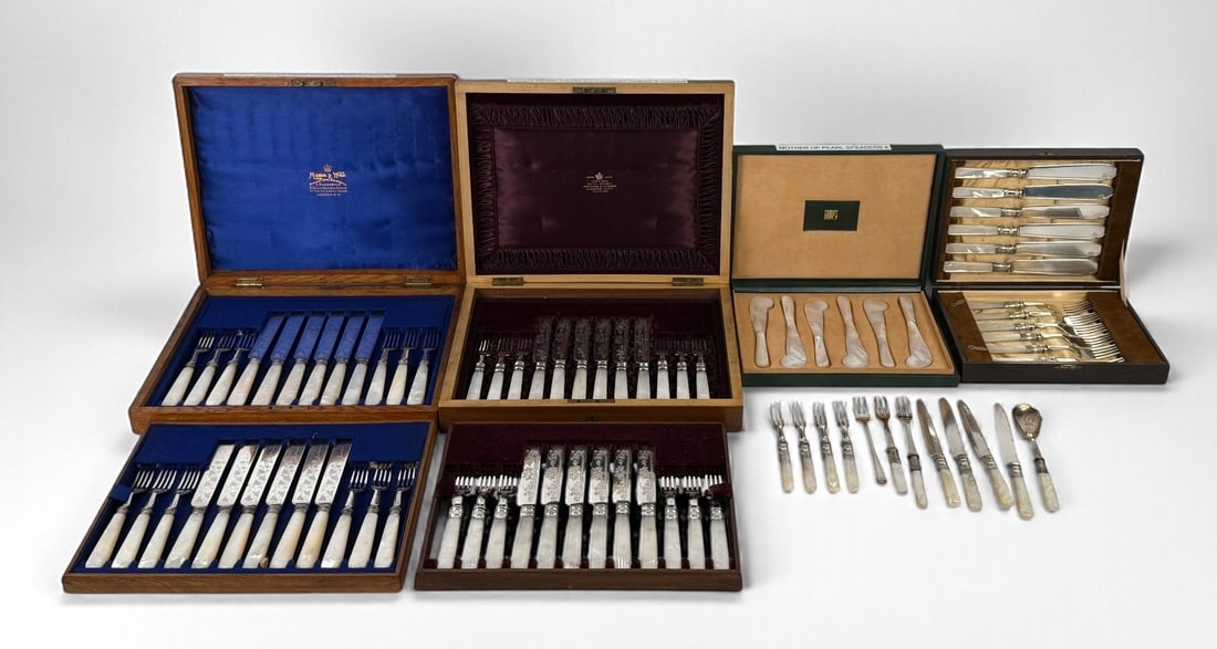 Group of MOP Handled Cutlery (1 of 16)