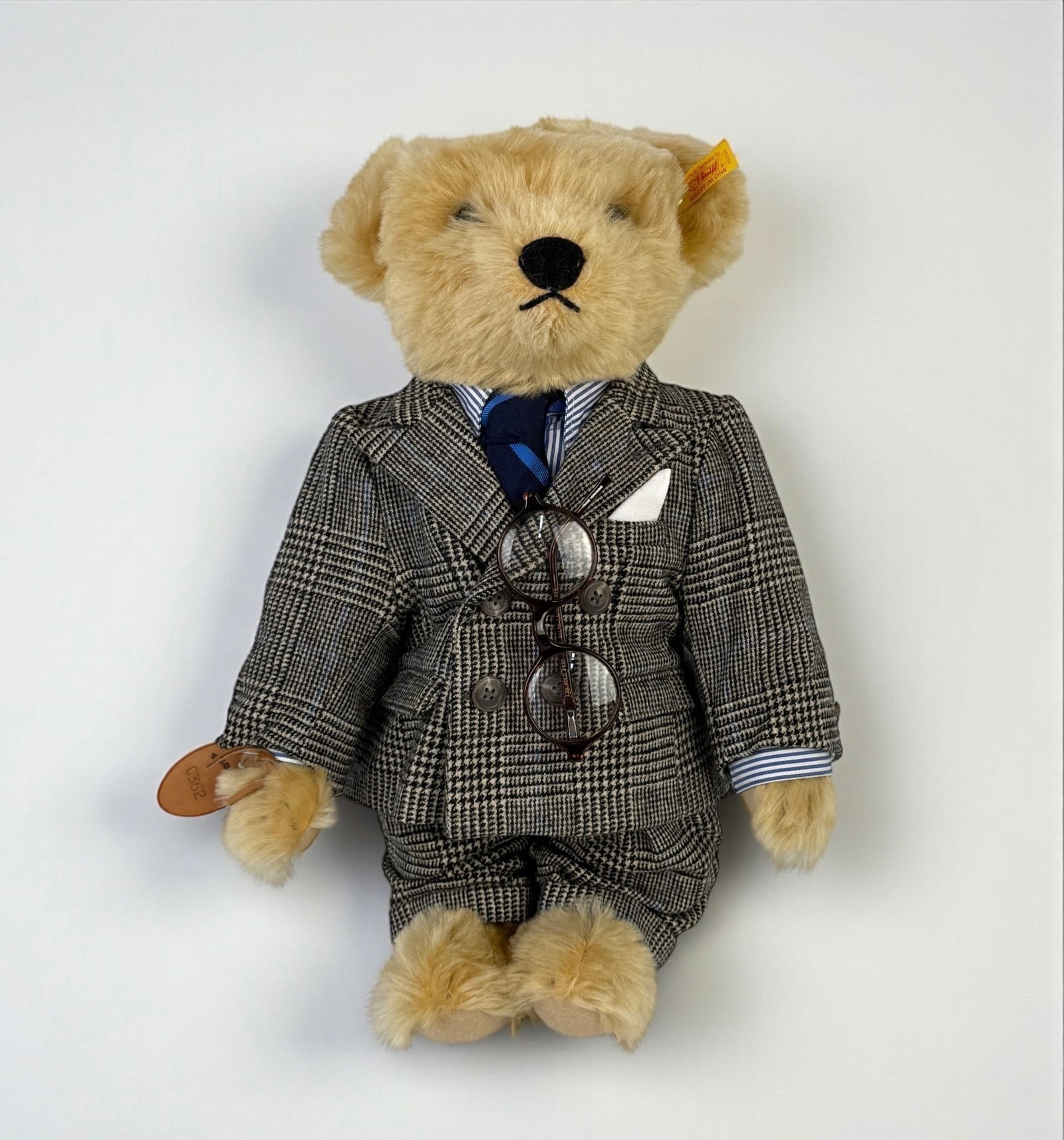 Steiff Ralph Lauren 'Chairman of the Board II' Bear (1 of 5)