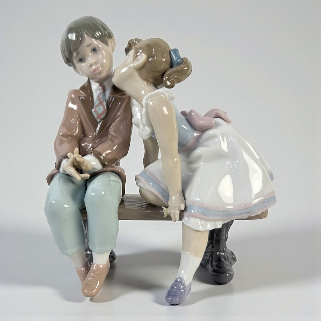 Lladro "Ten and Growing" Porcelain Figure (1 of 4)