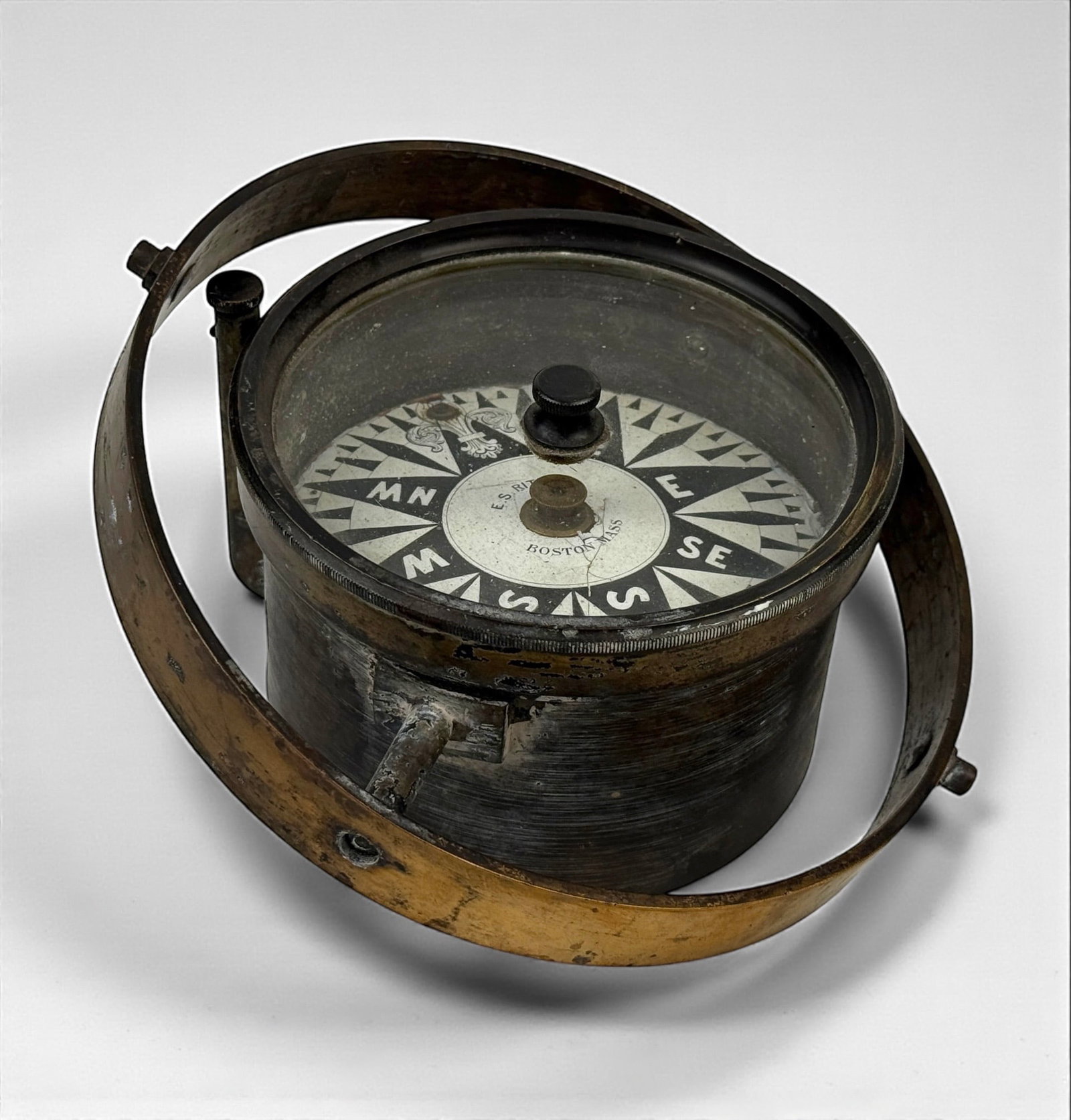 E.S Ritchie & Sons Boston Compass: Diameter 7” Condition: Metal surfaces show light oxidation, surface wear, and age-related patina. Not tested for accuracy. 