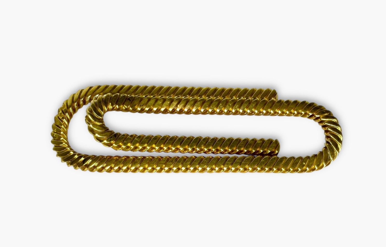 18k Gold Van Cleef Money Clip: Dimensions: 2" Long x 3/4" WideWeight: 13.18g Condition: In good condition.