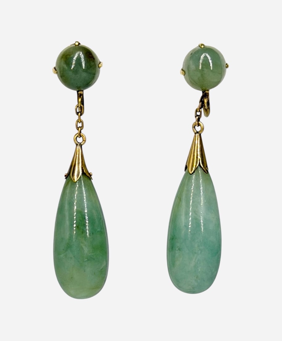 14k Gold & Jade Earrings: Dimensions: 2" LongWeight: 15.75g Condition: In good condition. Earrings are clip on style. 
