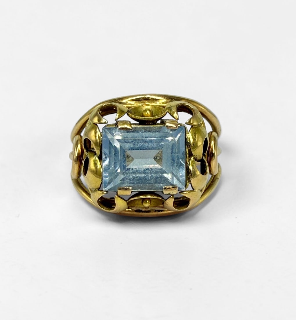 14K Gold & Emerald Cut Aquamarine Ladies Ring (1 of 3)