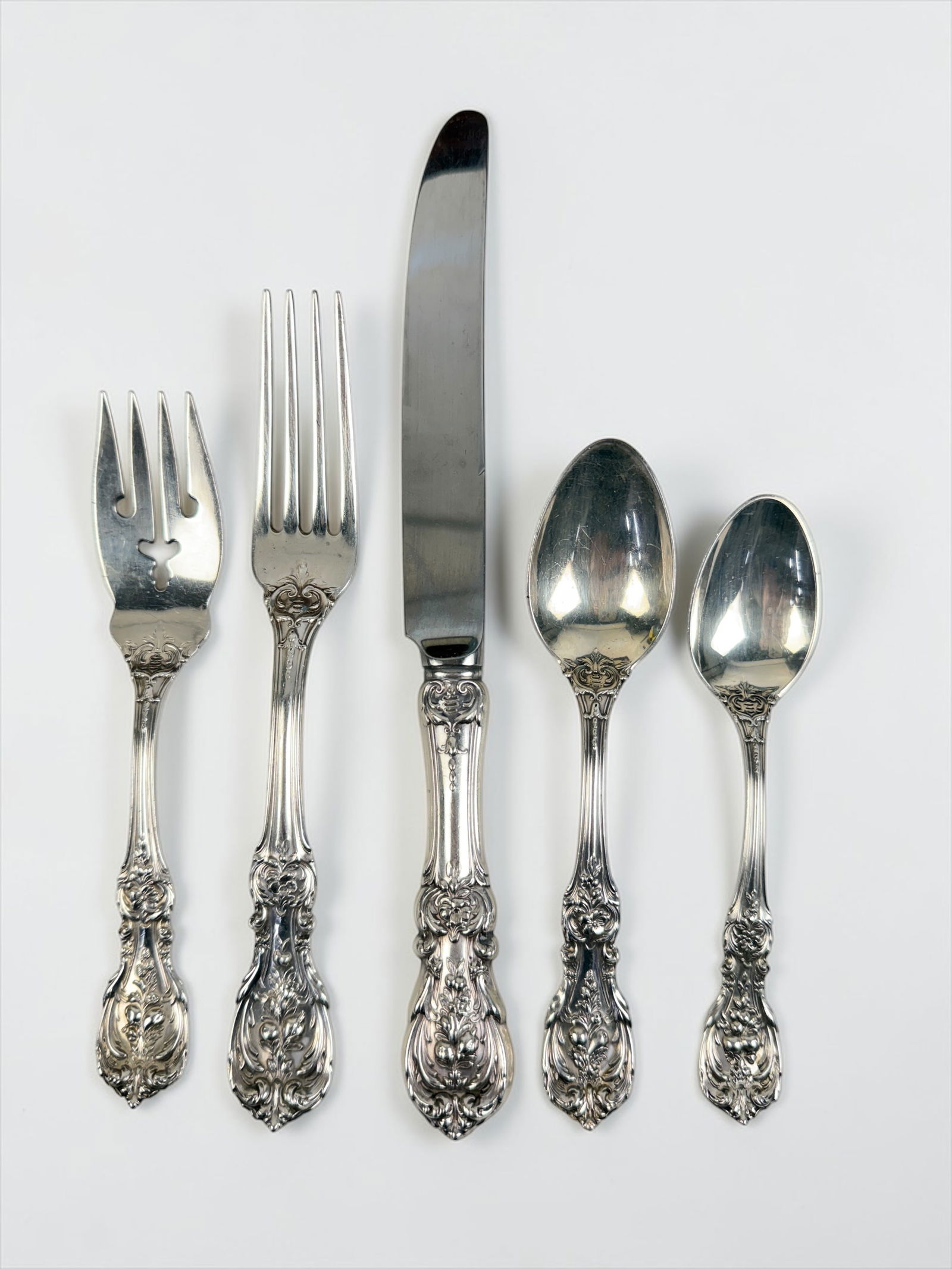 (72pcs) Reed & Barton Francis I Sterling Flatware Set (1 of 5)