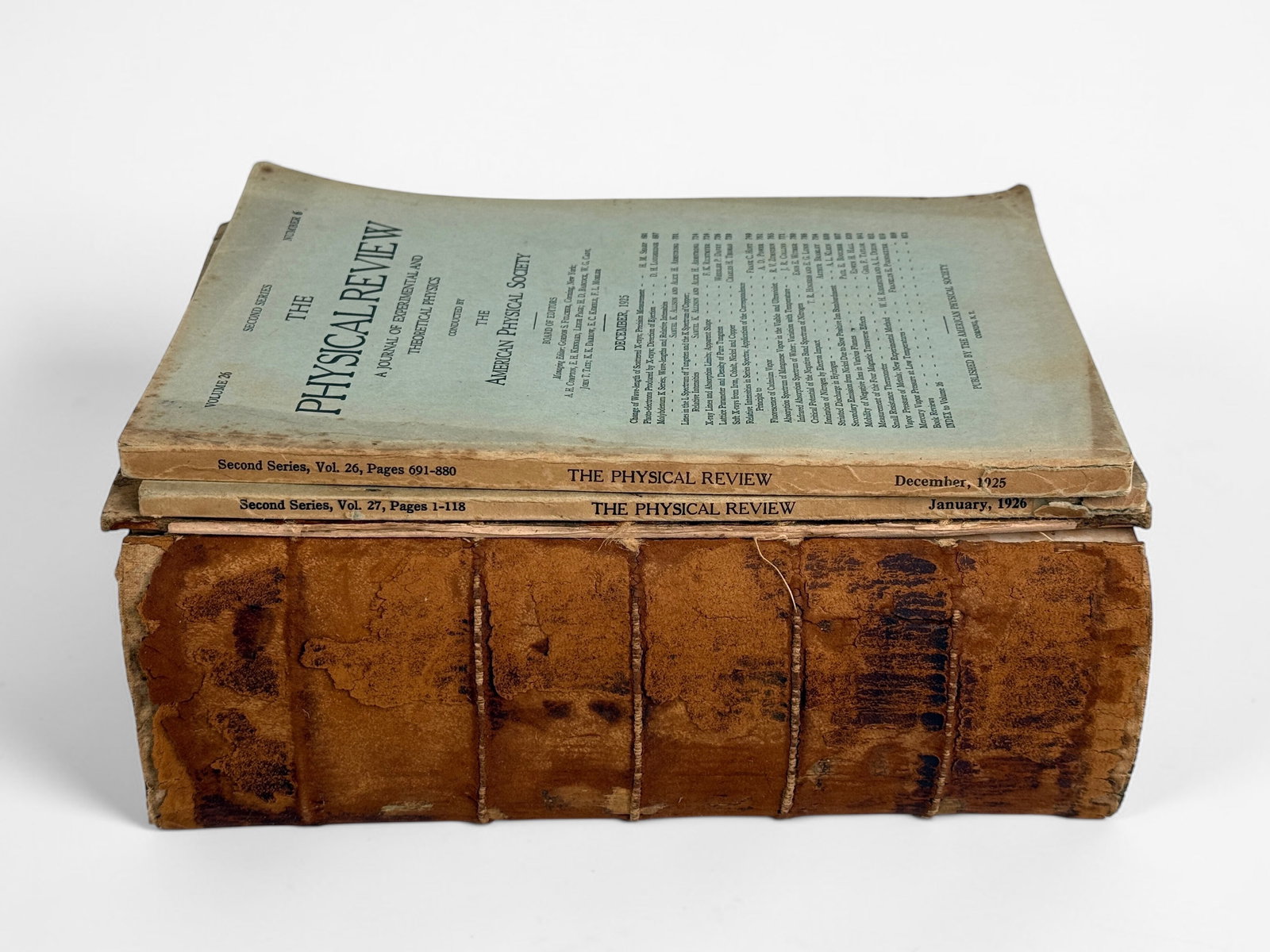 An American Dictionary of the English Language & (2) The Physical Review Journals: Lot Includes: An American Dictionary of the English Language 1850 Volume 26, No. 6 of The Physical Review (December 1925) pp. 691-880 Volume 27, No. 1 of The Physical Review (January 1926) pp. 1