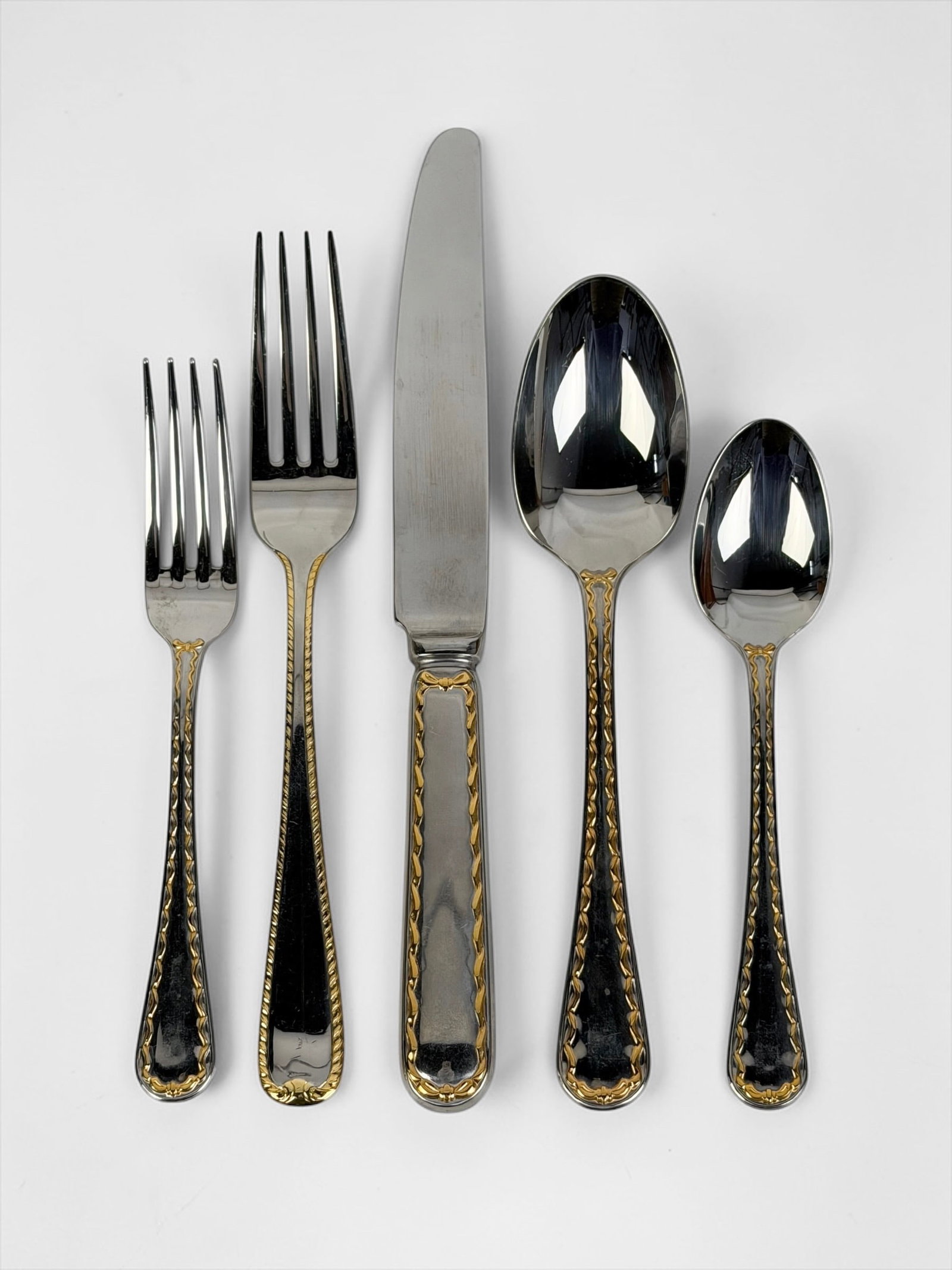 (94pc) Christian Dior Stainless Flatware Set (1 of 5)