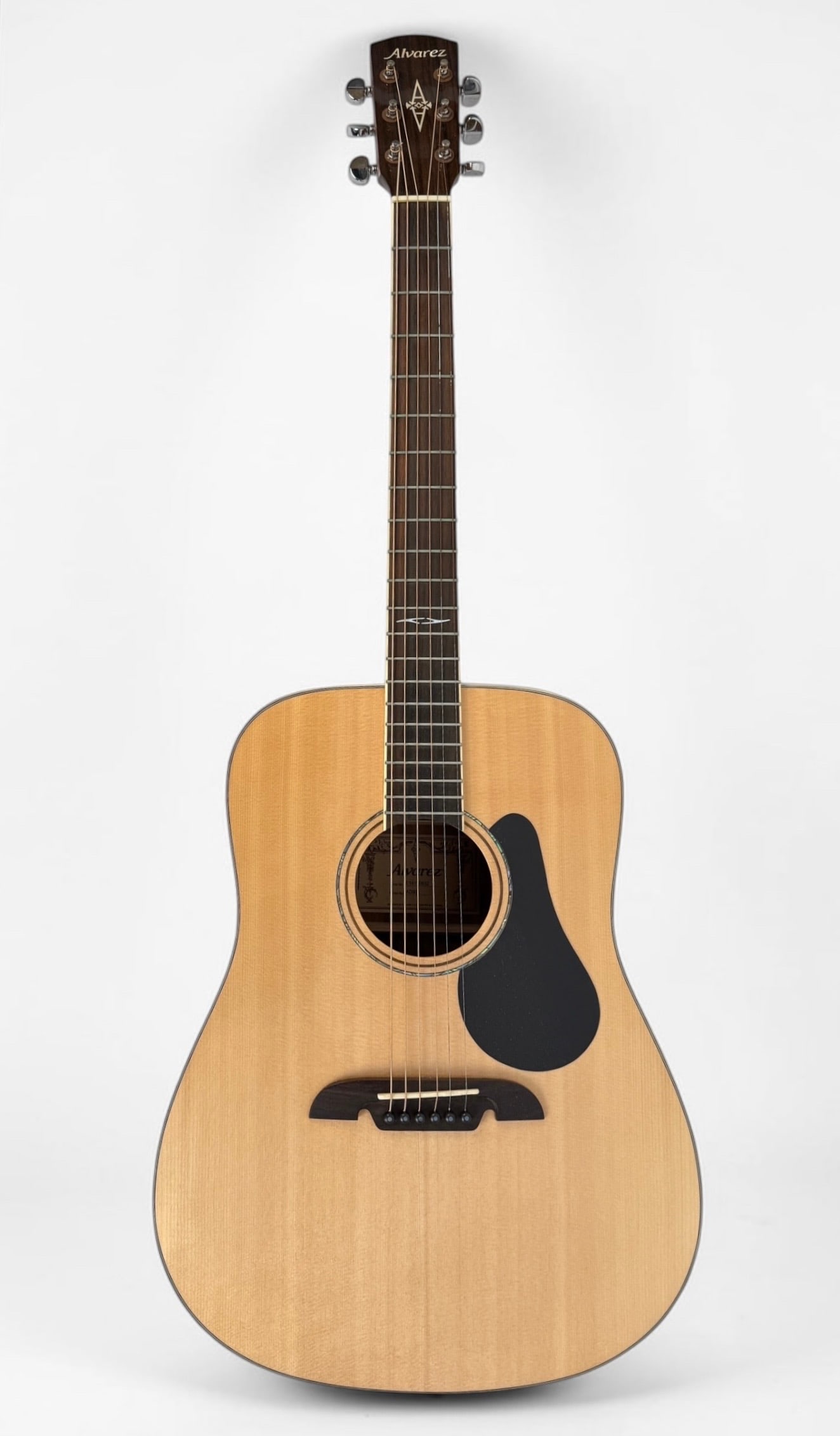 2014-2015 Alvarez AD90 Acoustic Guitar: Color: Natural Finish Serial Number: E14100532 Dimensions: 41" Long Condition: In good condition. Needs new strings. 