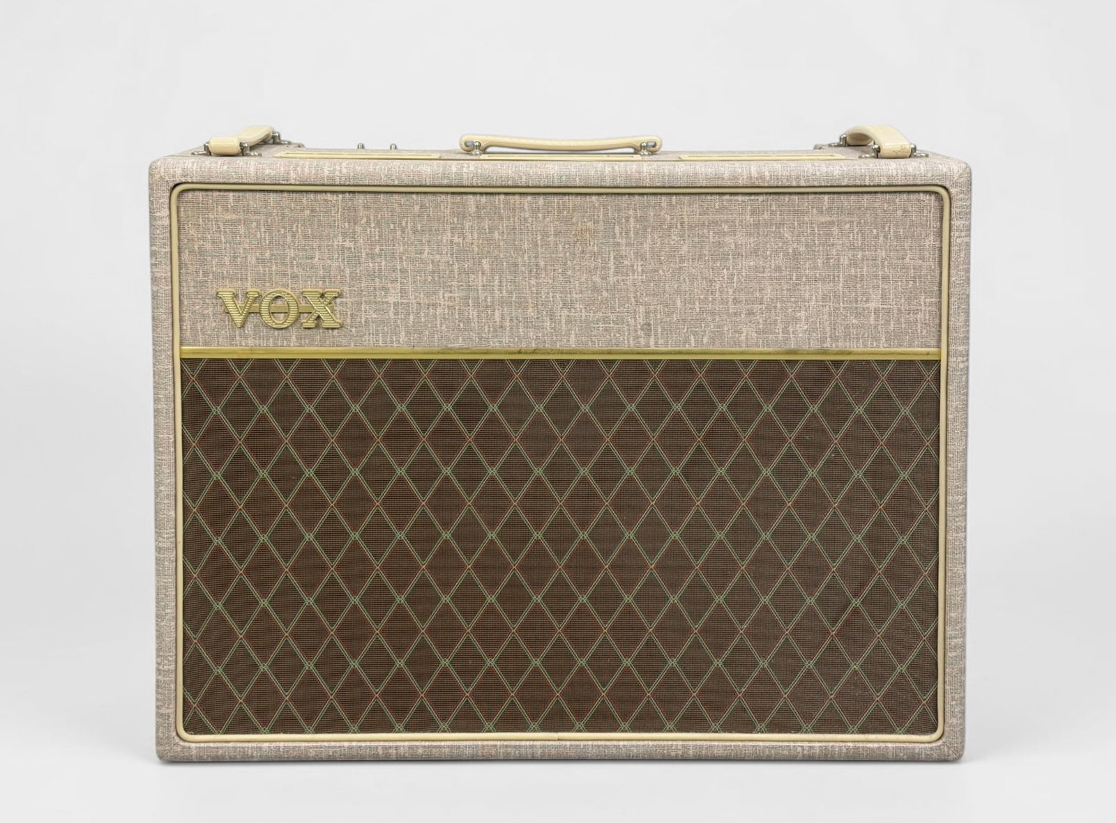 VOX AC30HW2X 30-Watt Tube Combo Amplifier: Dimensions: 21 1/2" x 27 1/2" x 10 1/2" Condition: Comes with a cover. In good condition. Not tested. 