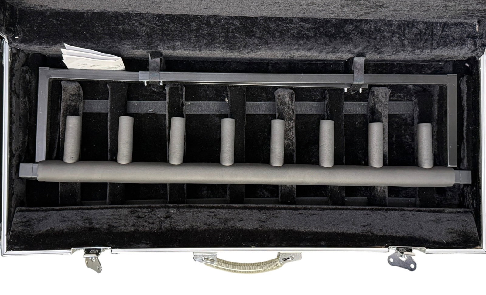 (2) Road Runner Guitar Stand Flightcases - 4