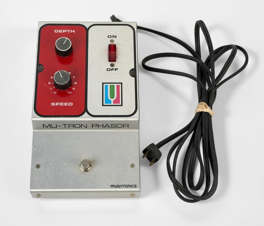 Vintage Mu-Tron Phasor Guitar Pedal: Dimensions: 9" x 5" x 2" Condition: Surface wear to the pedal. Not tested in-house. 