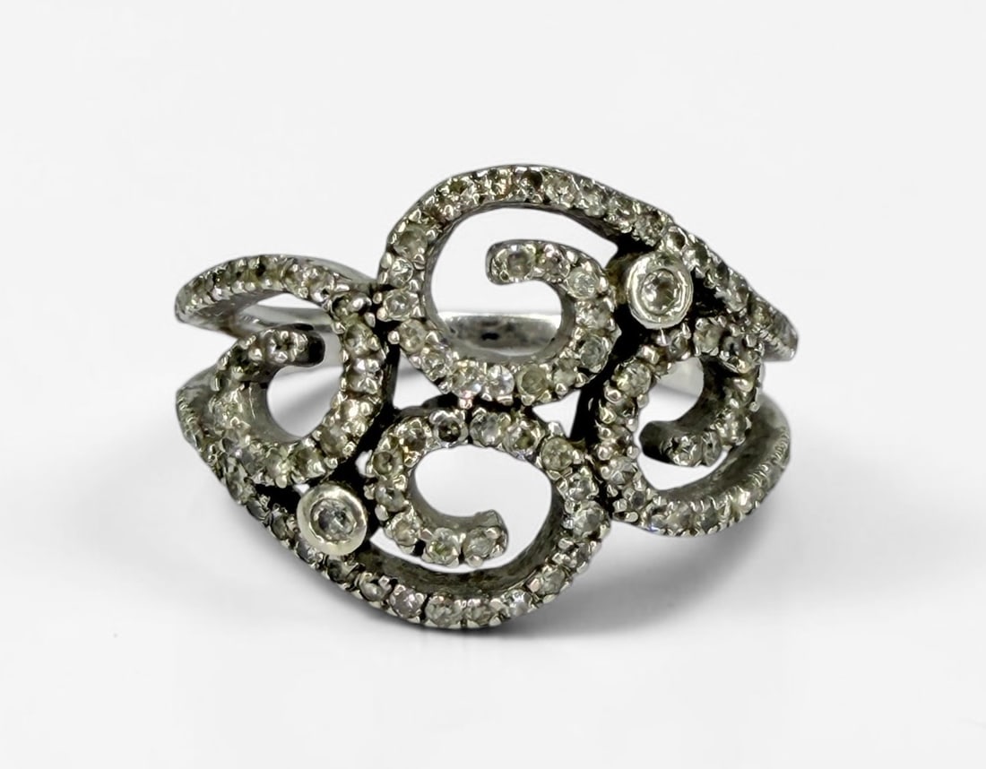 10K White Gold Diamond Ring (1 of 5)