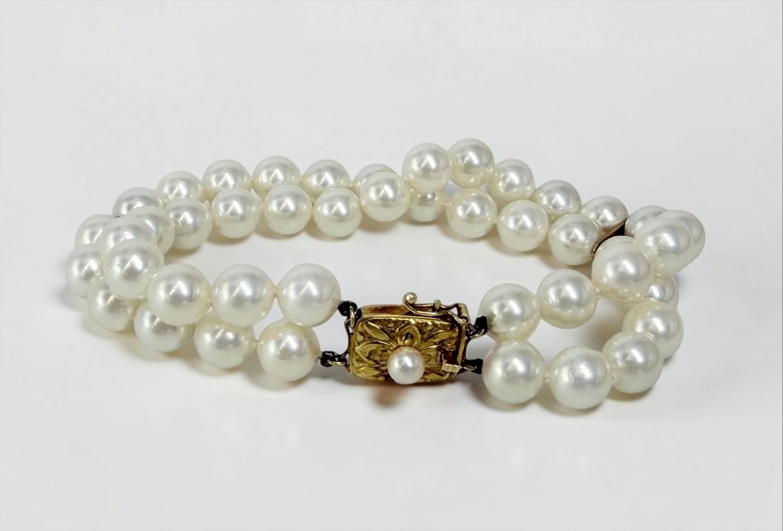 Mikimoto Pearl & 18K Gold Bracelet (1 of 4)