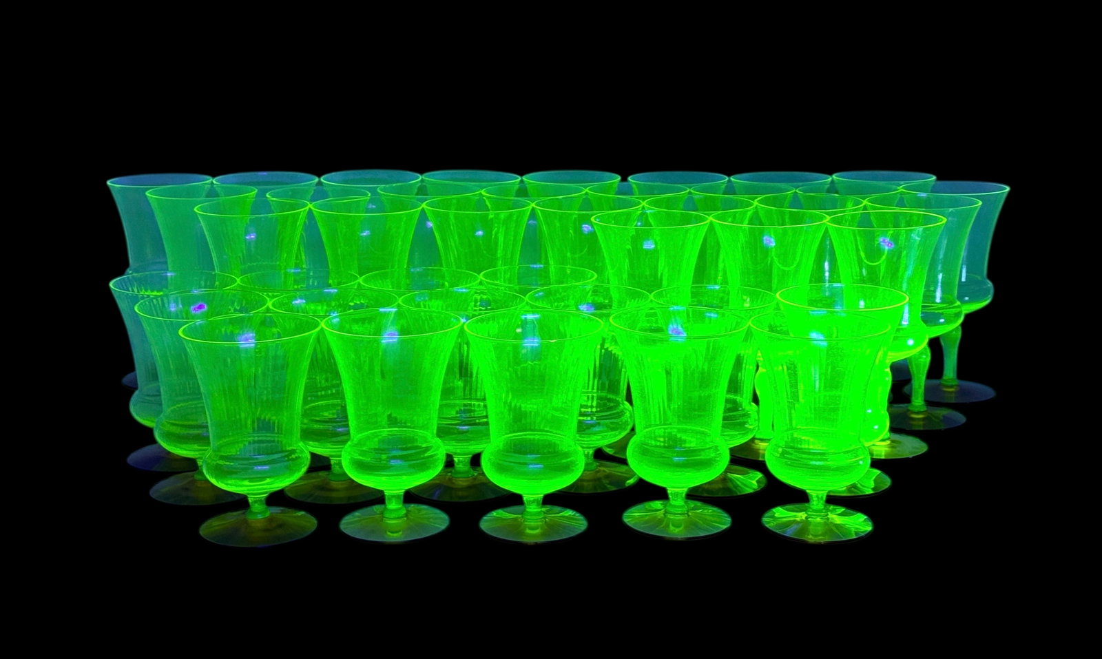 (41pc) Uranium & Amber Glasses (1 of 4)