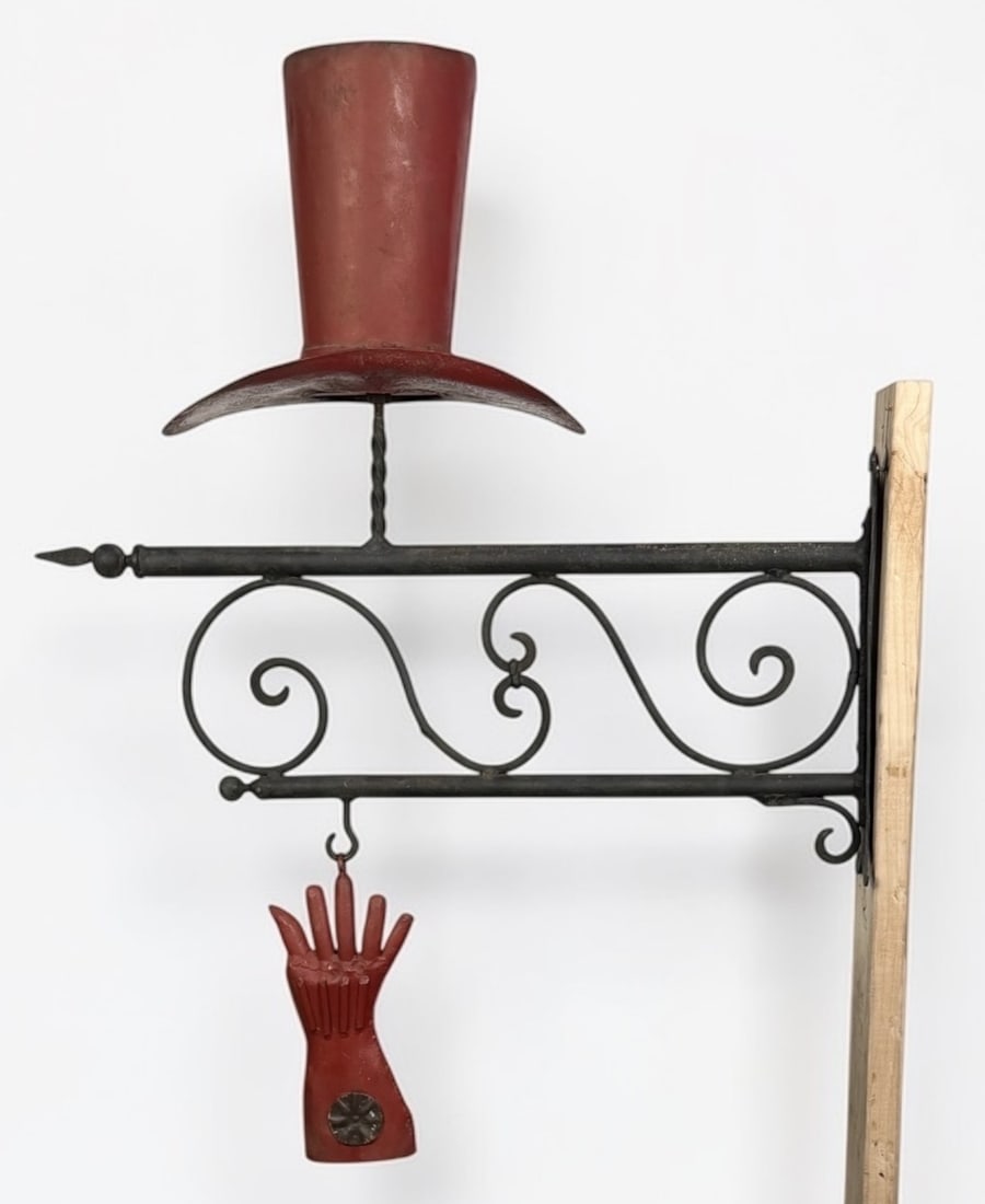 Antique Hat & Glove Trade Sign (1 of 6)